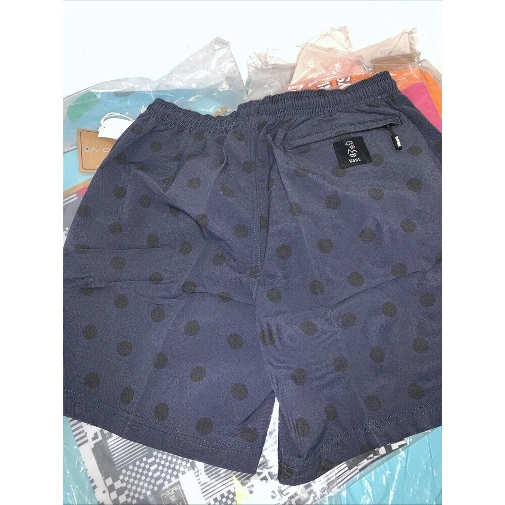 Nwt Vast‎ Men Size Med Navy With Dots Shorts